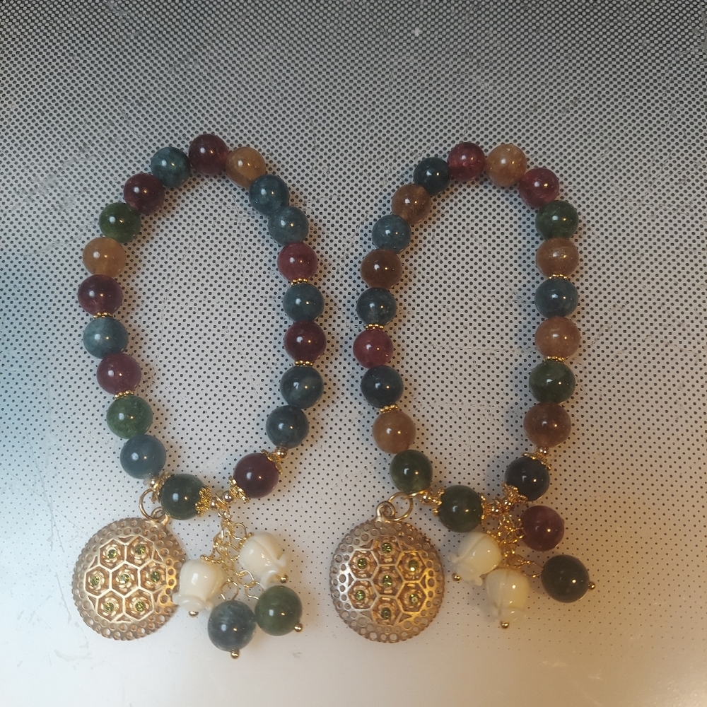 Money Magnetic jade bead gold medallion carved flowers Lucky Gamblers  bracelet